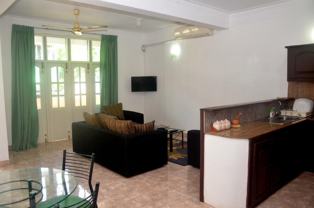 The Number 8 Apartment Dehiwala-Mount Lavinia Bagian luar foto